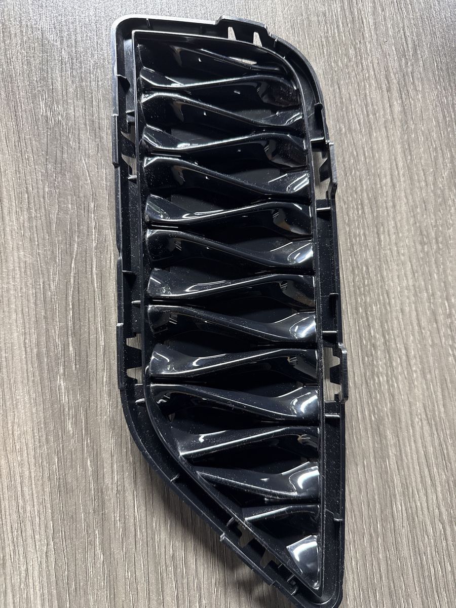 OEM Black Front Driver Side Bumper cover grille For Infinity QX60 2022-2025