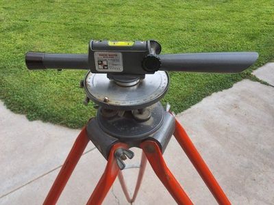 DAVID WHITE MERIDIAN Survey Scope and Tripod $75.00 OBO