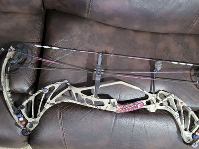 HOYT PRO DEFIANT