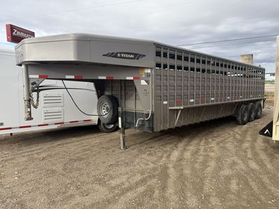 Titan 28' Stock Trailer 026529