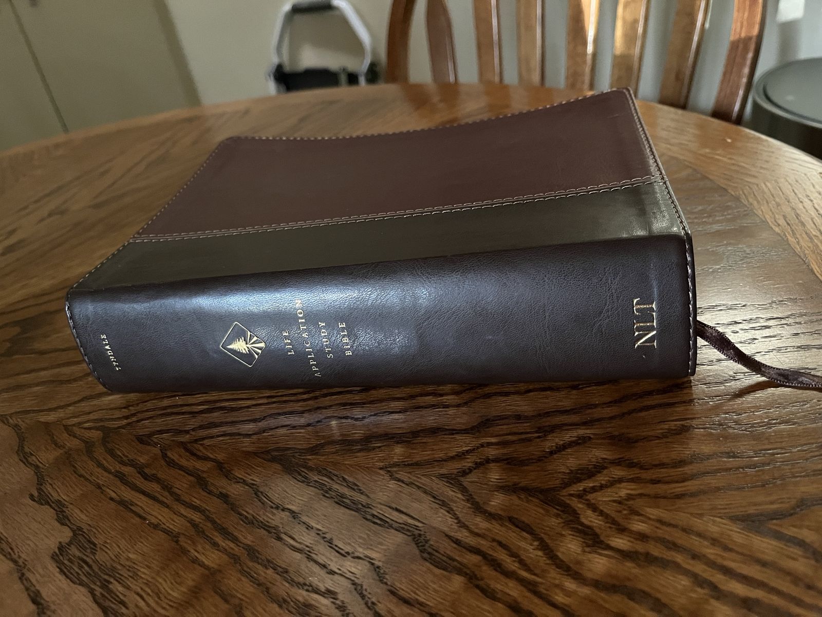 Tyndale NLT Life Application Study Bible LeatherLike Two-Tone Brown Indexed