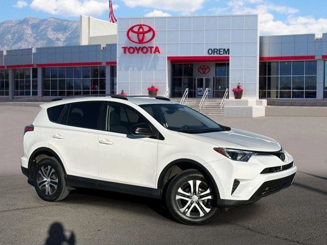 2017 TOYOTA RAV4 LE