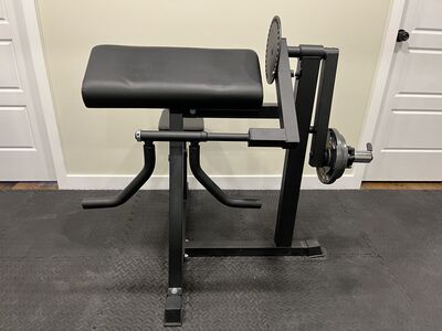 Bicep Tricep Curl Machine