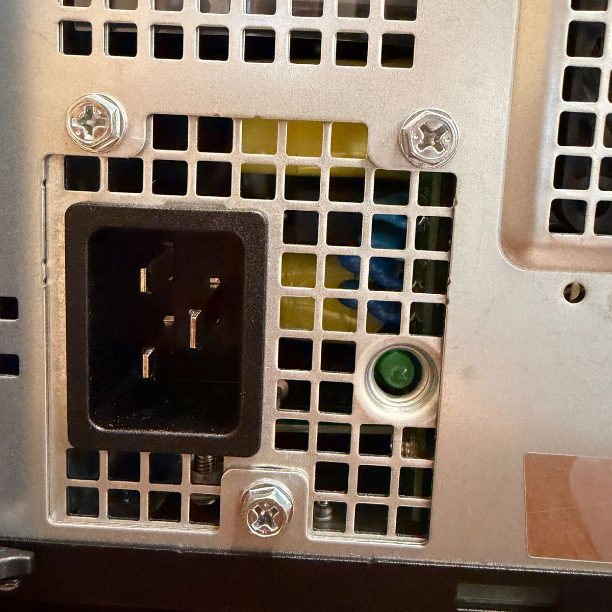 Main image 7