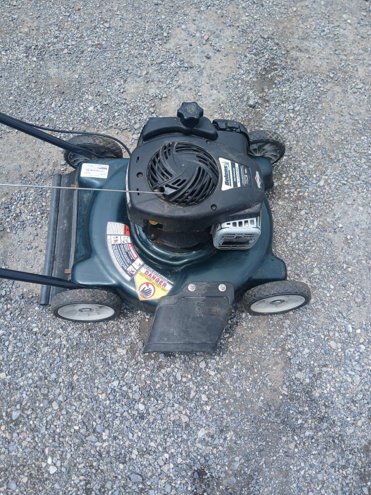 Main image 3