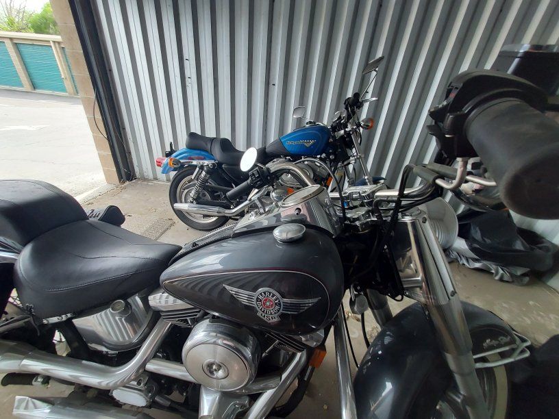 Main image 3