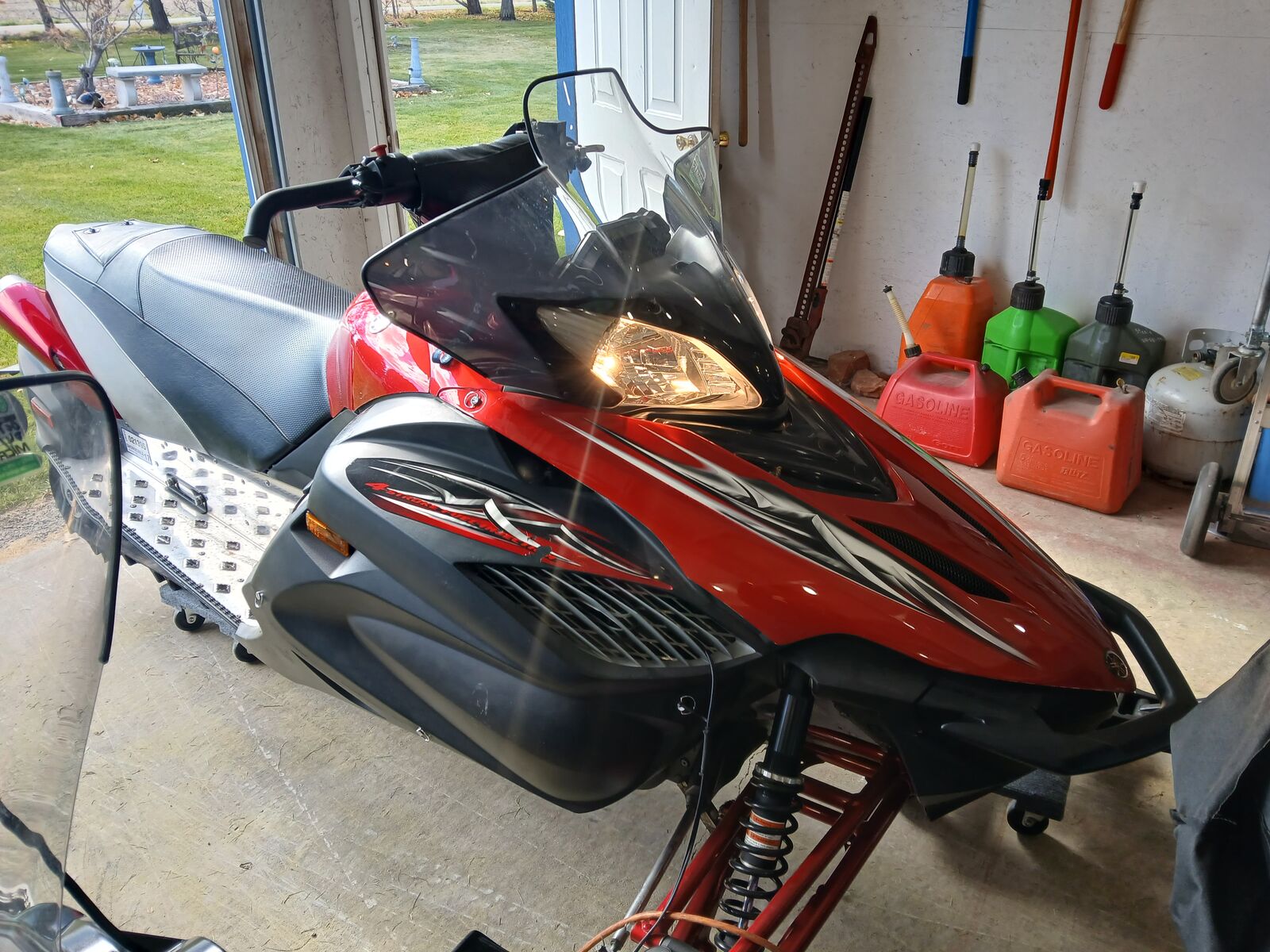 2006 yamaha apex gt