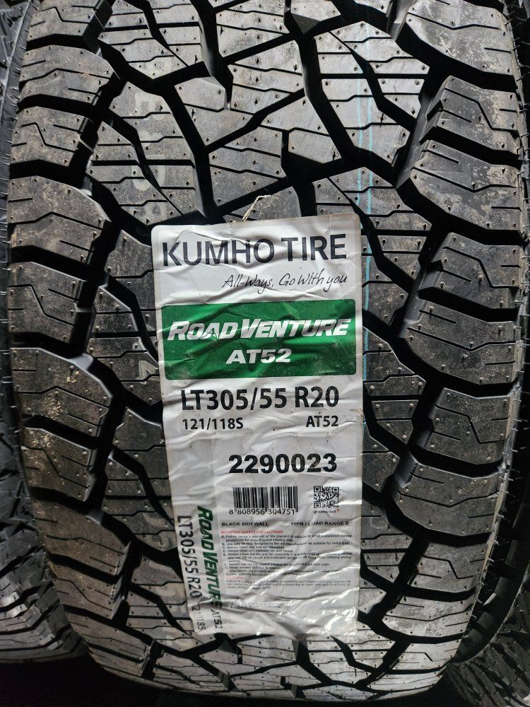 305/55r20 kumho road venture at52