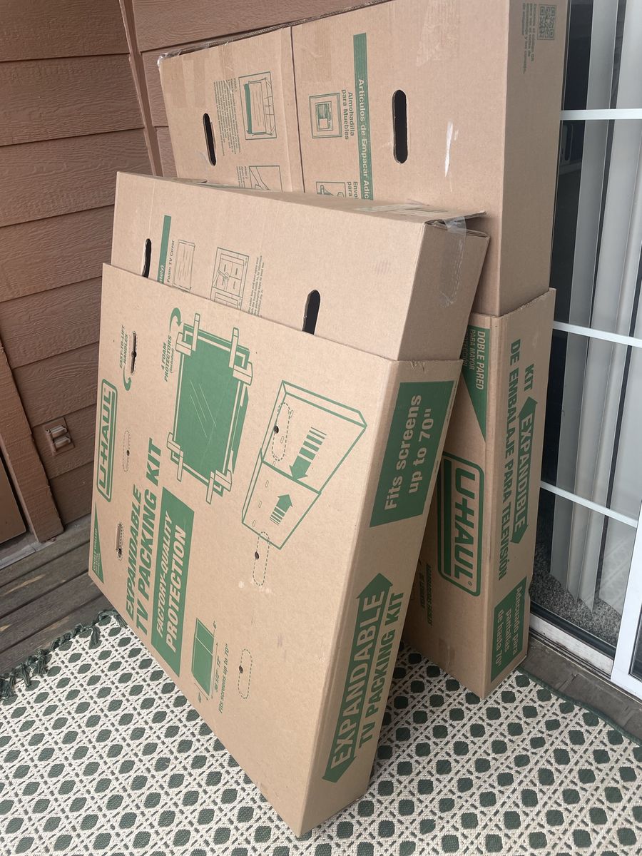 TV Moving Box