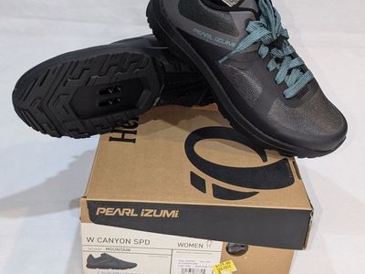 PEARL iZUMi W Canyon SPD shoes