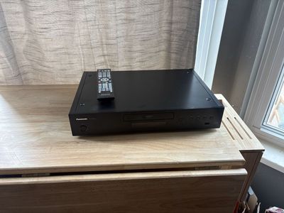 Panasonic 4K DVD Player with Remote - Black