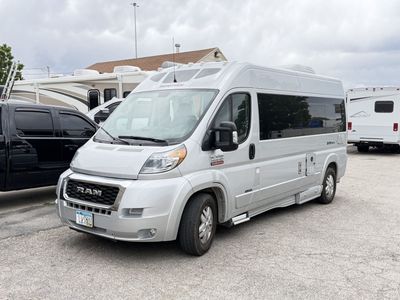 2021 Roadtrek Zion SRT Class B with Low miles