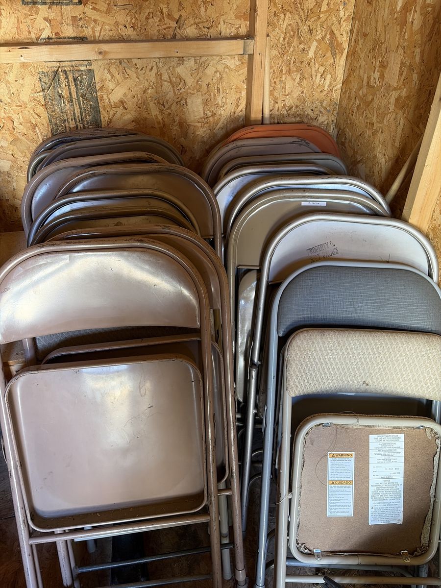 Folding Metal Chairs for sale