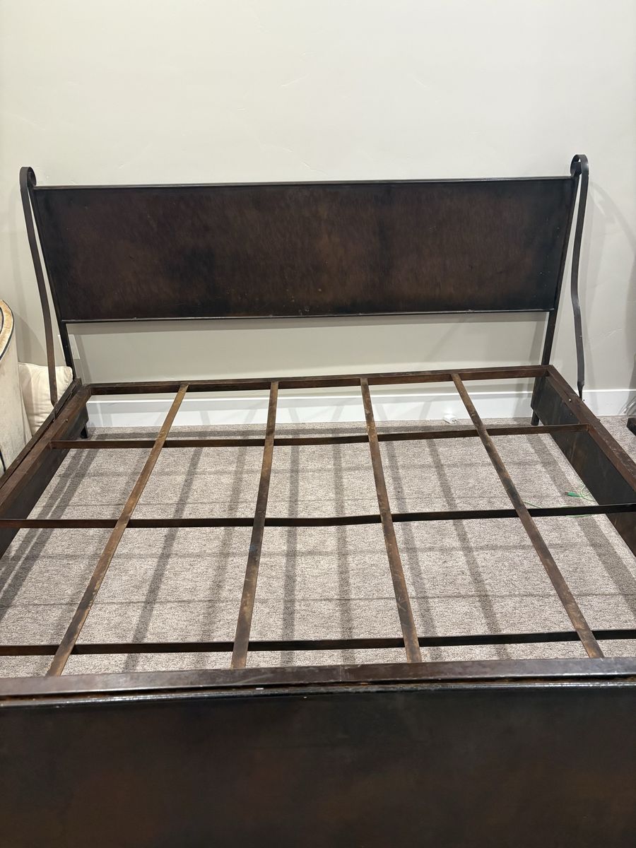 California king Industrial Style Dark Metal Platform Bed Frame with Headboard and Slats
