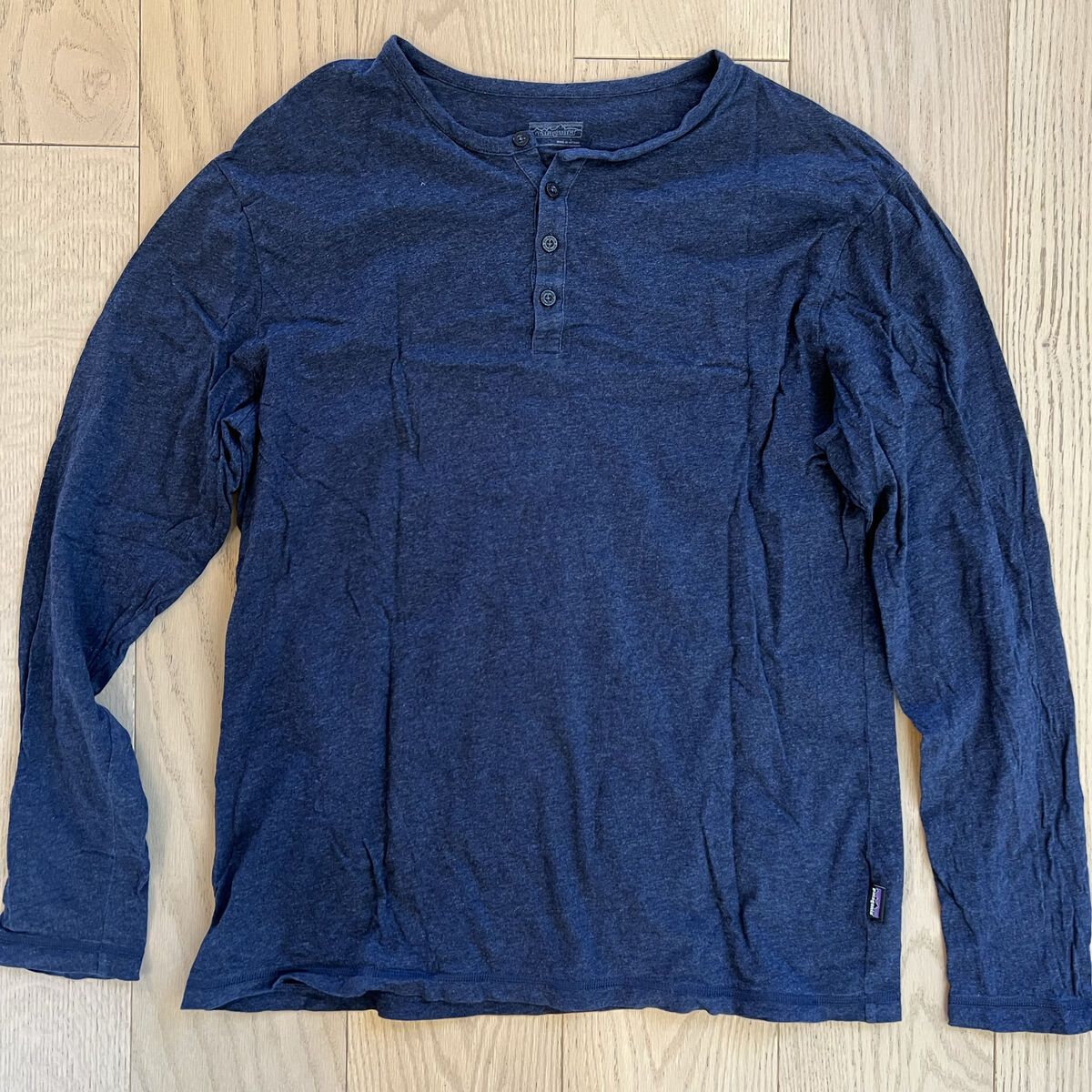 Patagonia - Men's Long Sleeved Daily Henley
