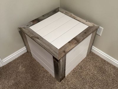 Barnwood Pedestal for Elk Mount