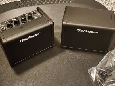 Blackstar Fly 3 Pak 3-watt 1x3" Combo Amp with Extension Speaker