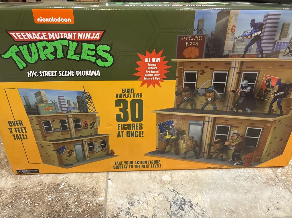Ninja Turtles NYC Street Scene Diorama