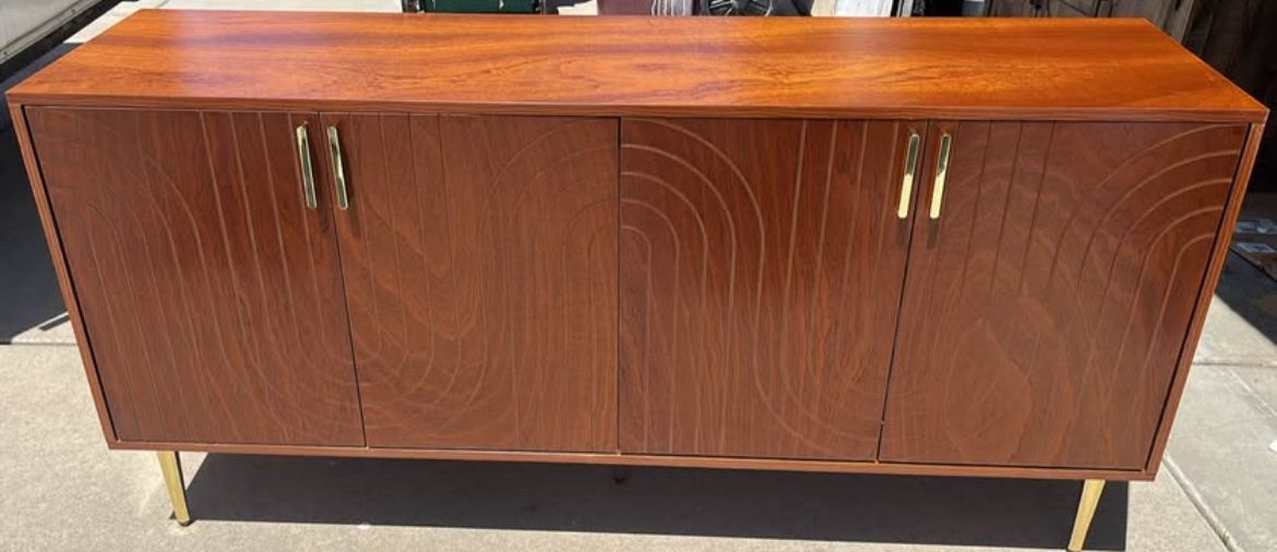 Mid-Century Modern Wood Sideboard Buffet Cabinet with Brass Handles and Legs - Excellent Condition