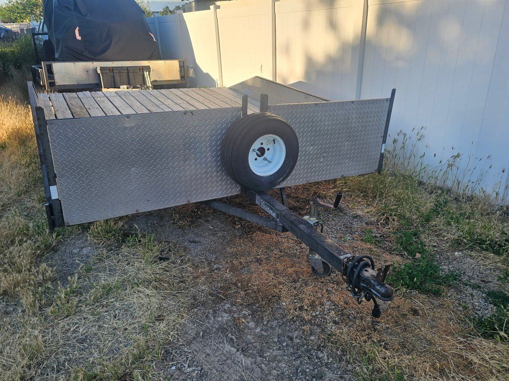 Main image 2