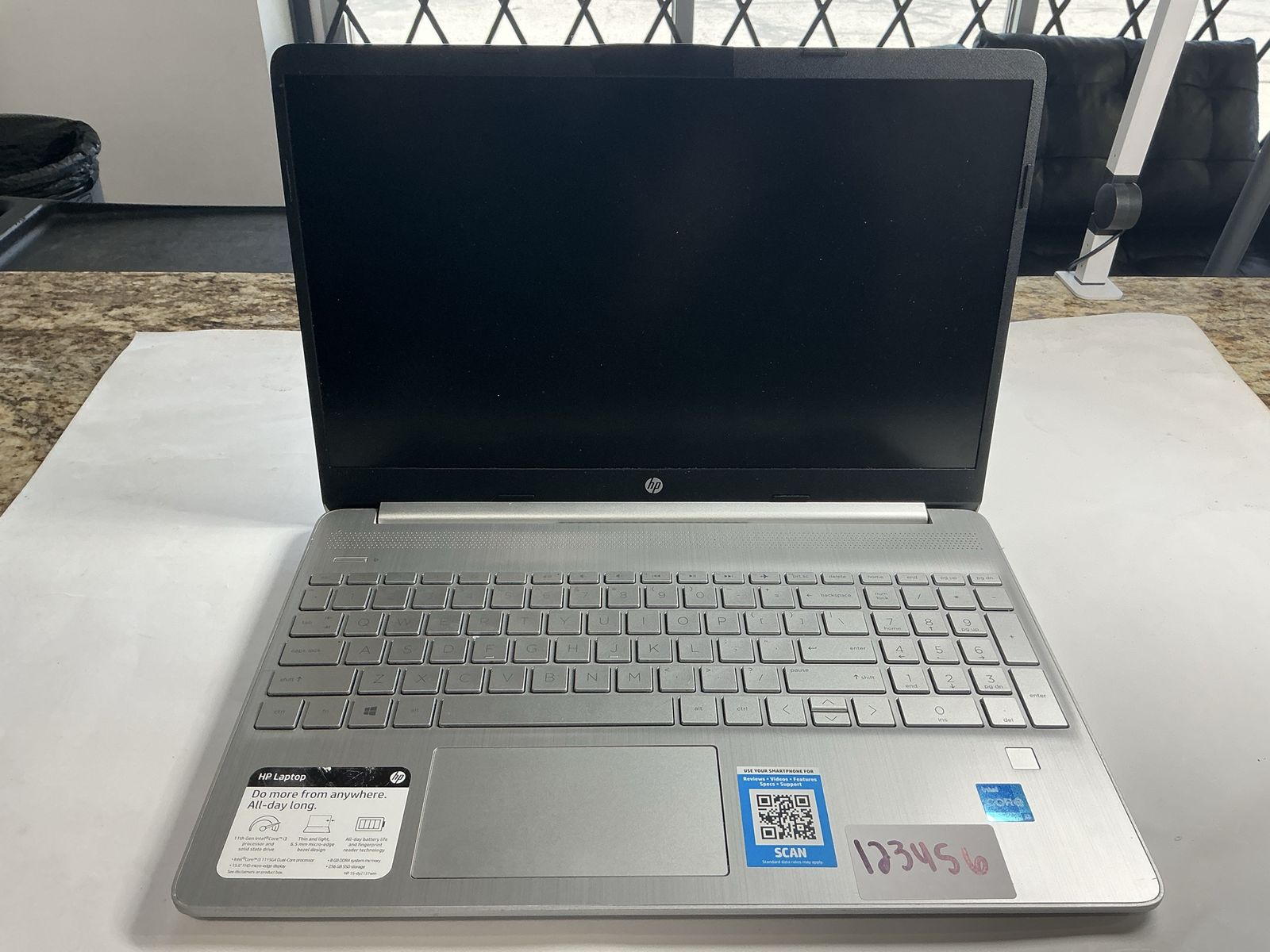 Hewlett Packard Laptop 15DY2131 E75009669
