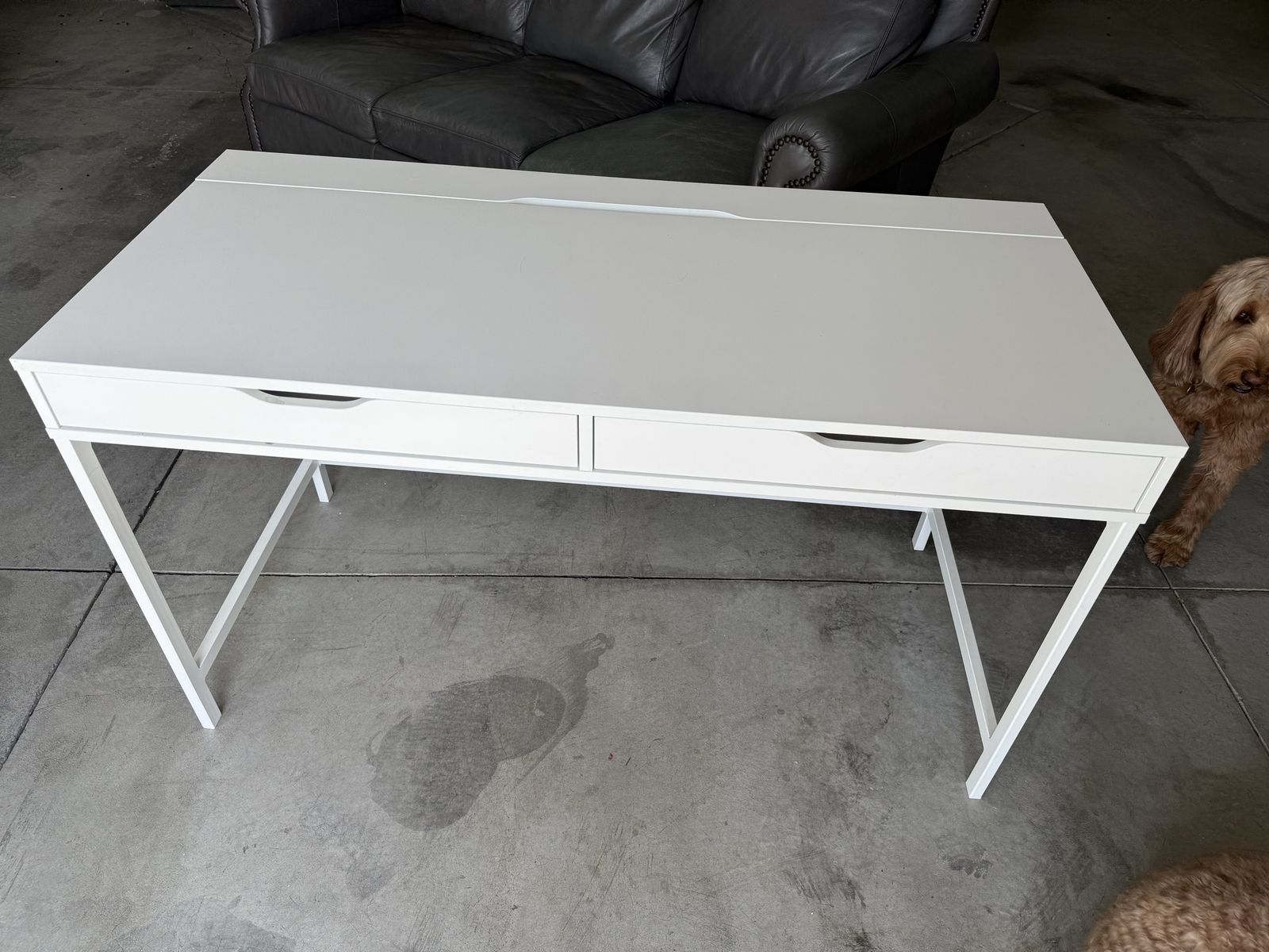 White Desk (perfect for schoolwork or crafts)