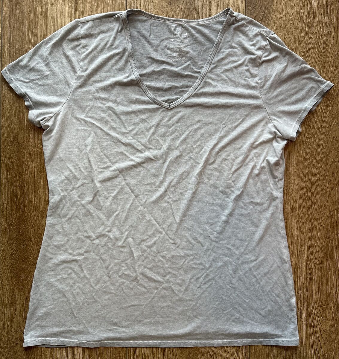 Size Medium Grey T-Shirt