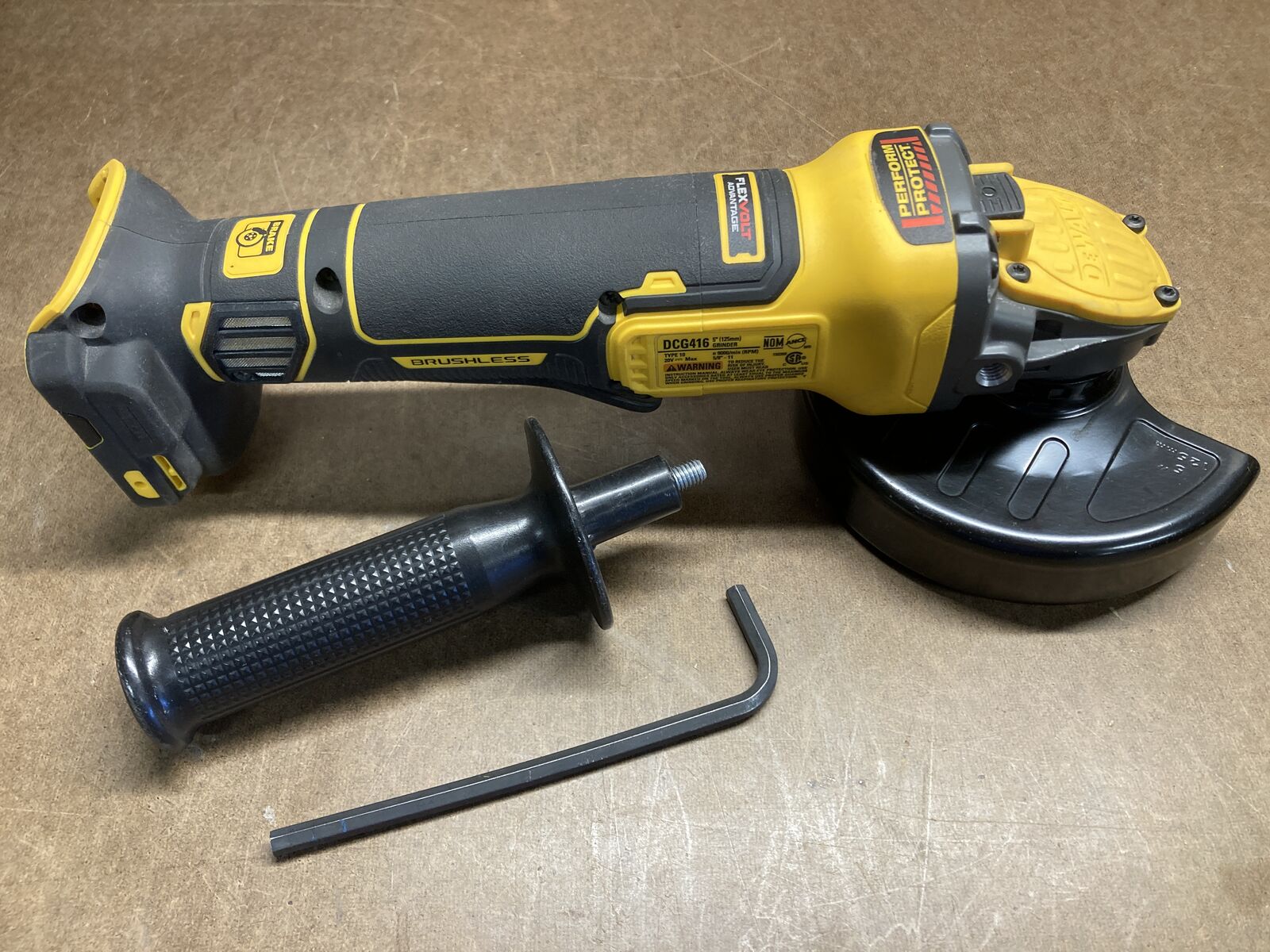 DeWalt Angle Grinder - DCG416 Flexvolt - Bare Tool