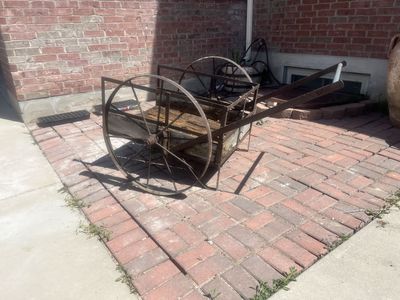 vintage/antique wagon yard art