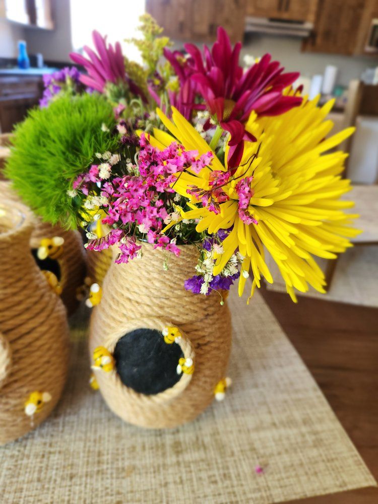Beehive flower vases & honeycomb decor