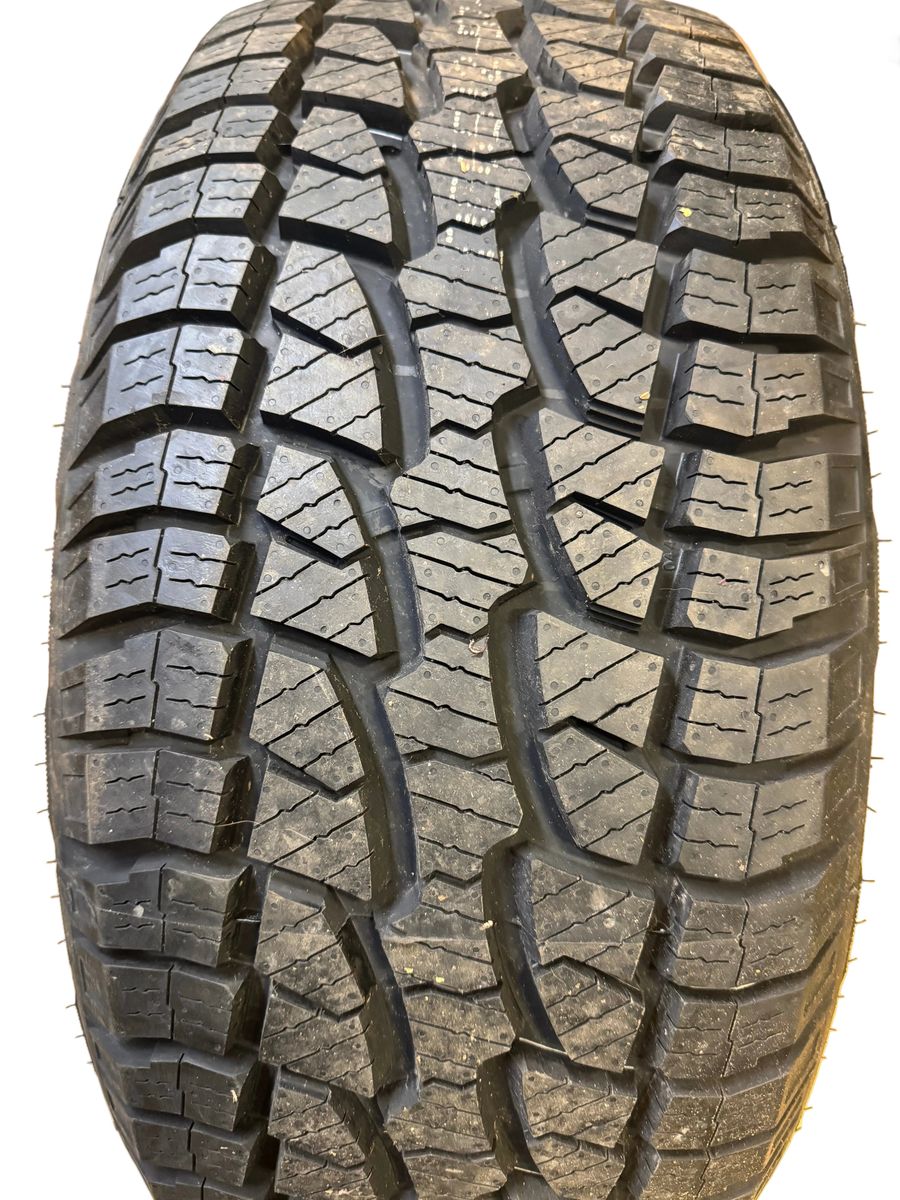 2 WESTLAKE RADIAL SL369 A/T LT 305 55 20 121/118R LRE 10PLY TIRE 22789701