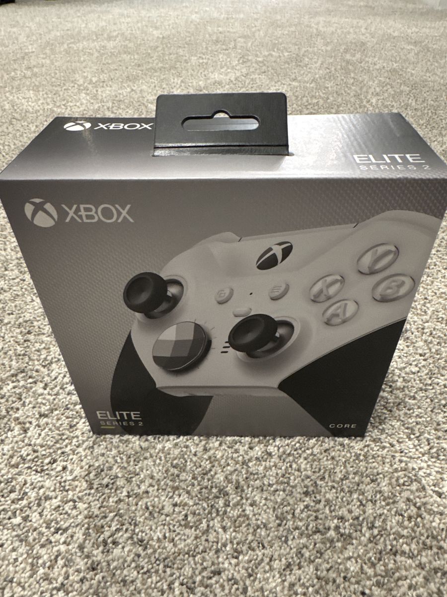 Xbox Elite Series 2 Core Wireless Controller - New in Box with Used Case/Accessories