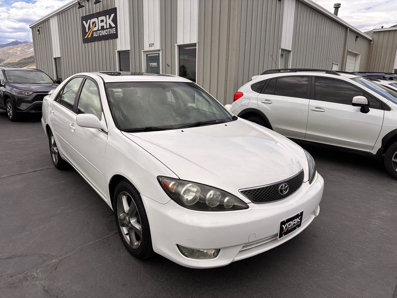 2006 TOYOTA CAMRY SE V6