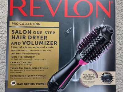 NEW Revlon Salon One-Step Hair Dryer and Volumizer