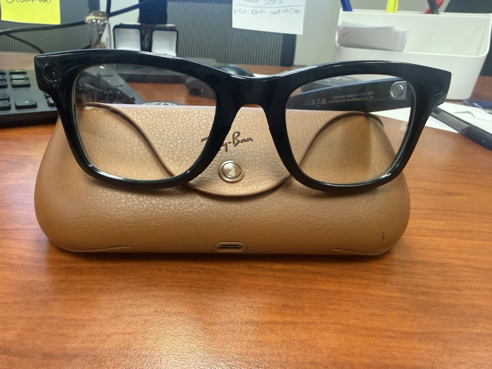 Ray-Ban Stories Wayfarer Smart Glasses - Black, 50mm, with Case