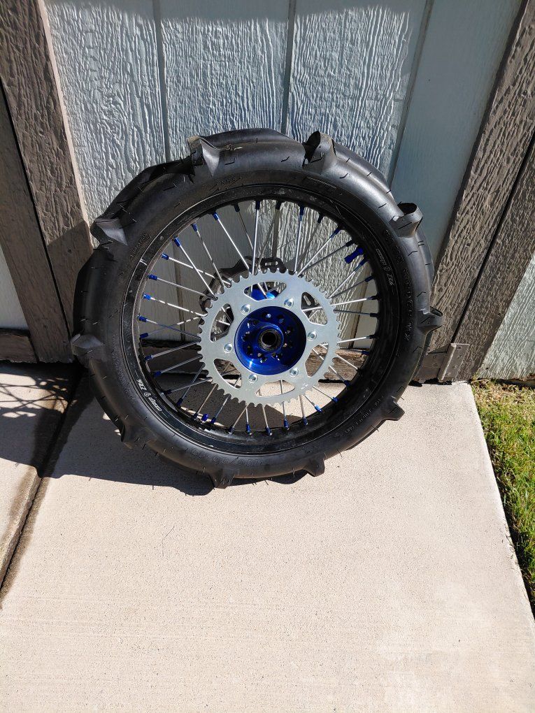 YZ450F Rear paddle and Warp 9 wheel