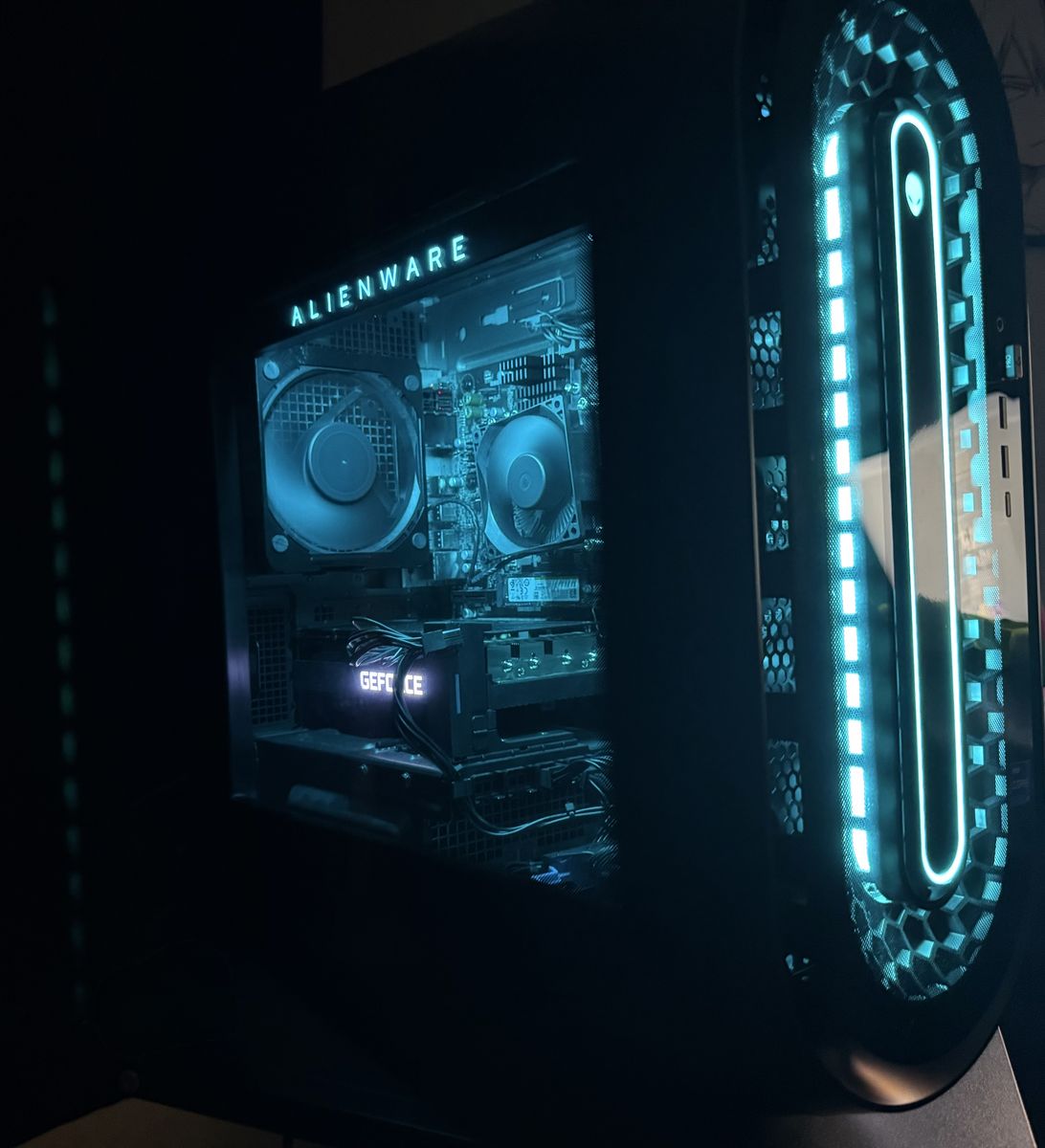 Alienware Aurora R13 gaming PC for sale