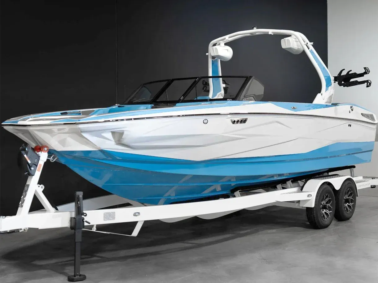 2025 Centurion NV233 - White Frost / Mist Blue - Wake Boat