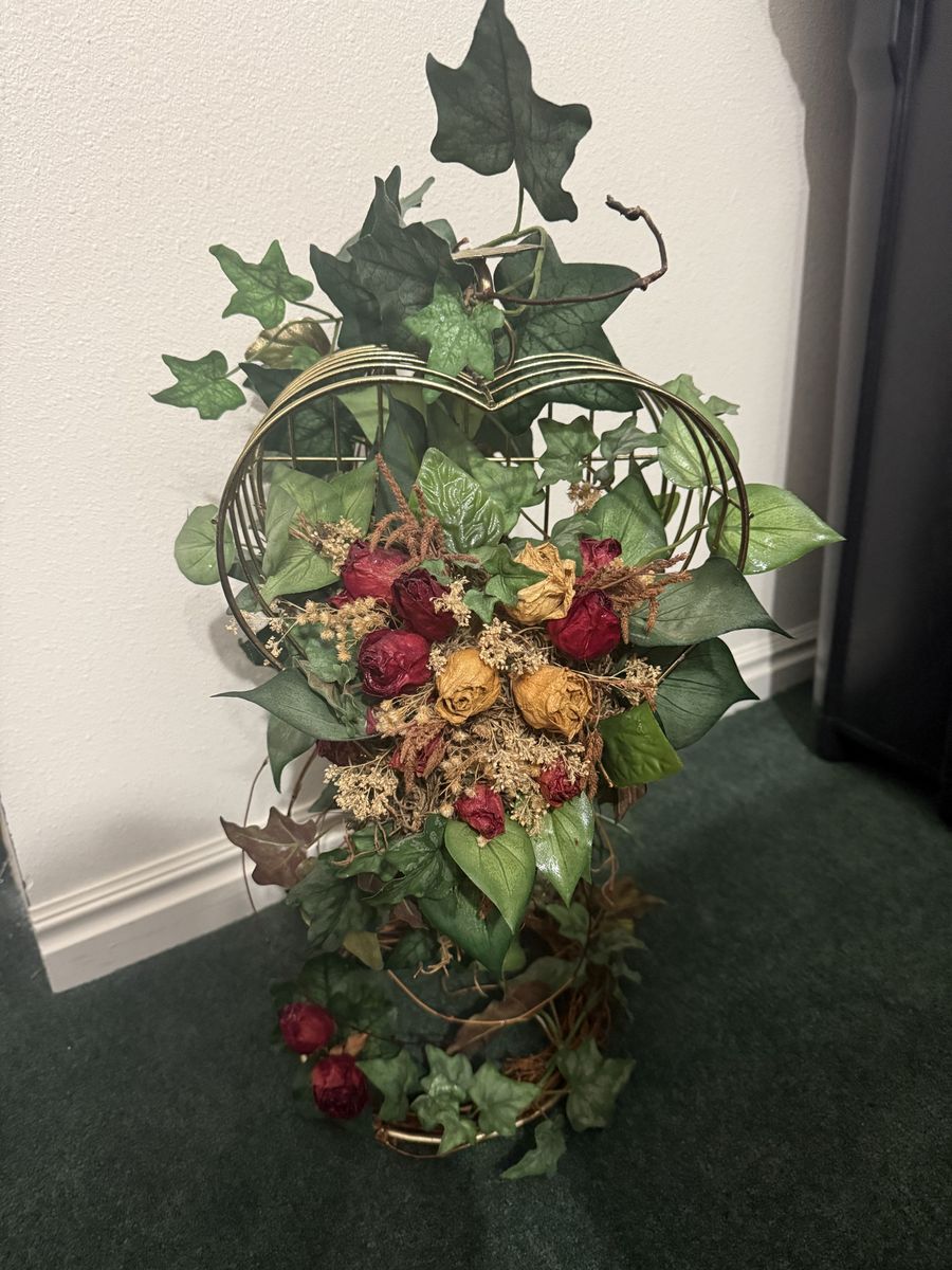 Rose Floral Arrangement