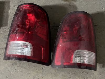 New 2005 Dodge 1500-3500 Tailights