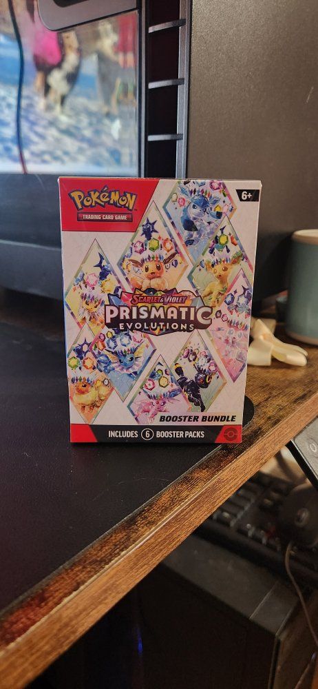 Pokemon TCG Scarlet & Violet Prismatic Evolutions Booster Bundle - 6 Packs