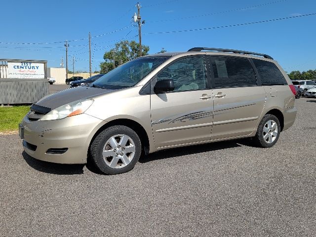 2007 Toyota Sienna LE 7-Passenger