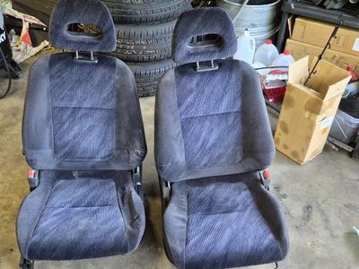 Acura Integra seats