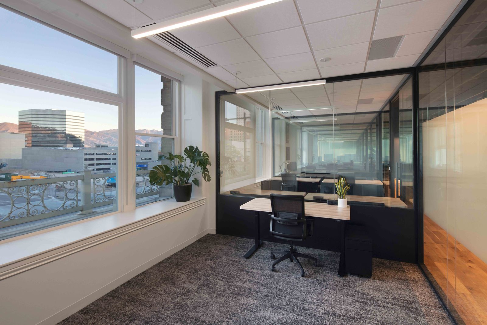 Prime Downtown Window Office Space - Available Today!