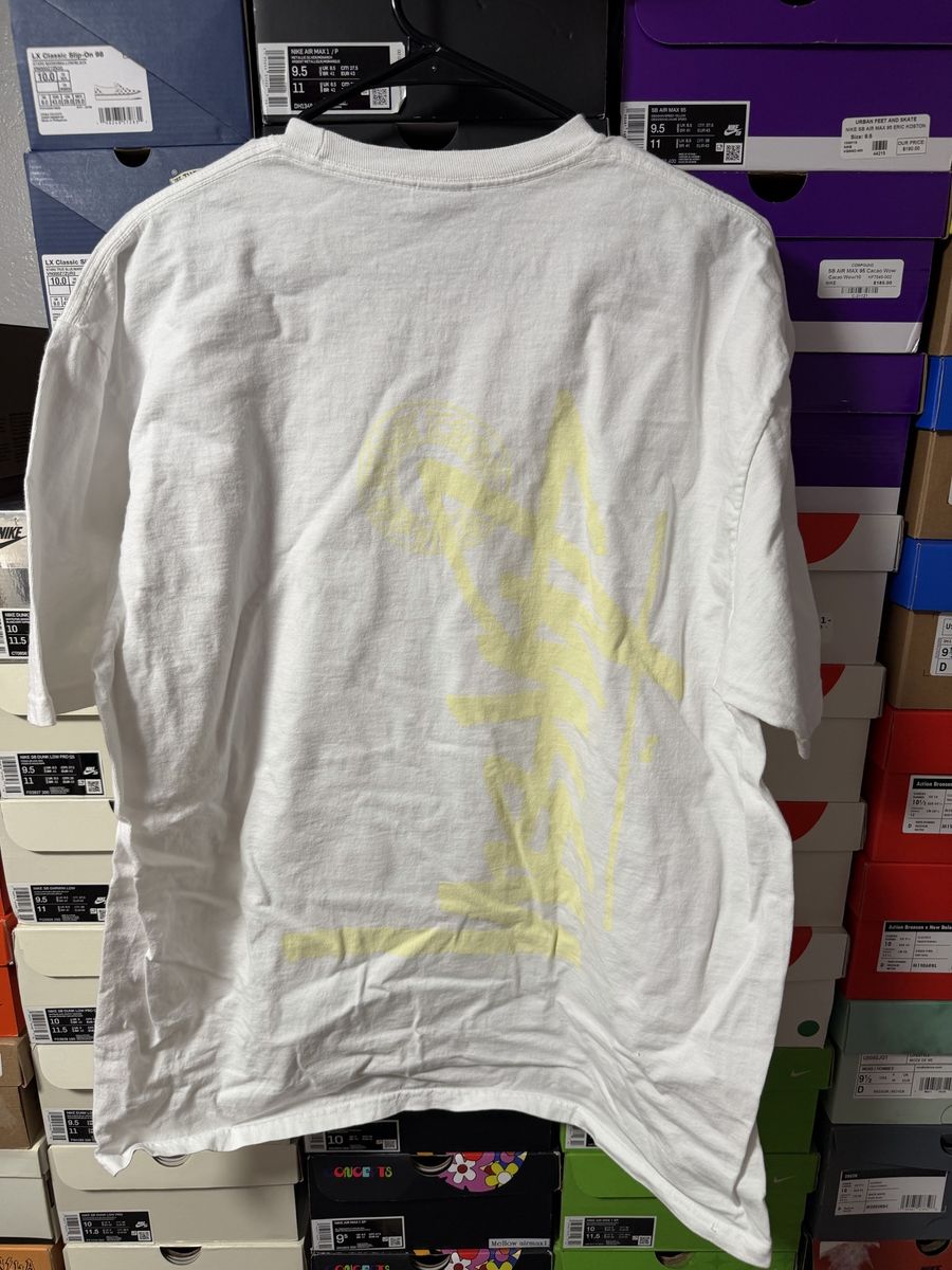 Stussy White XL T-Shirt with Faded Yellow Palm Tree Graphic Made in Honduras