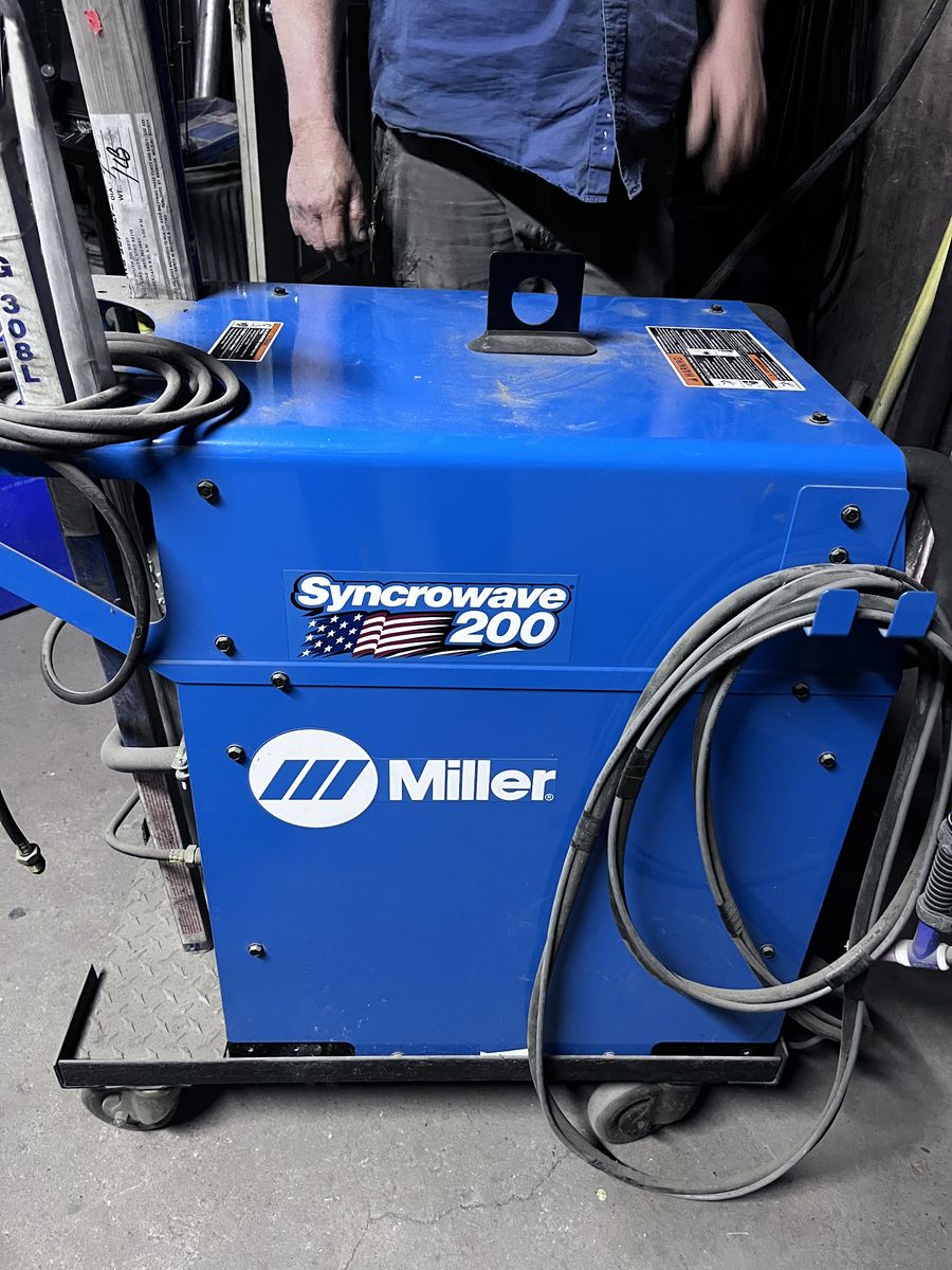 Miller syncrowave 200