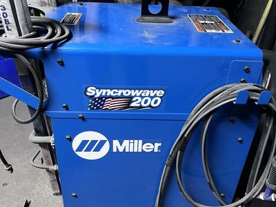 Miller syncrowave 200