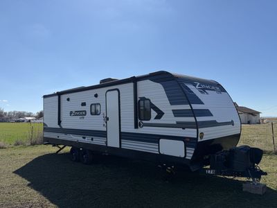 2021 Zinger Travel Trailer