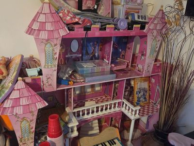 doll house