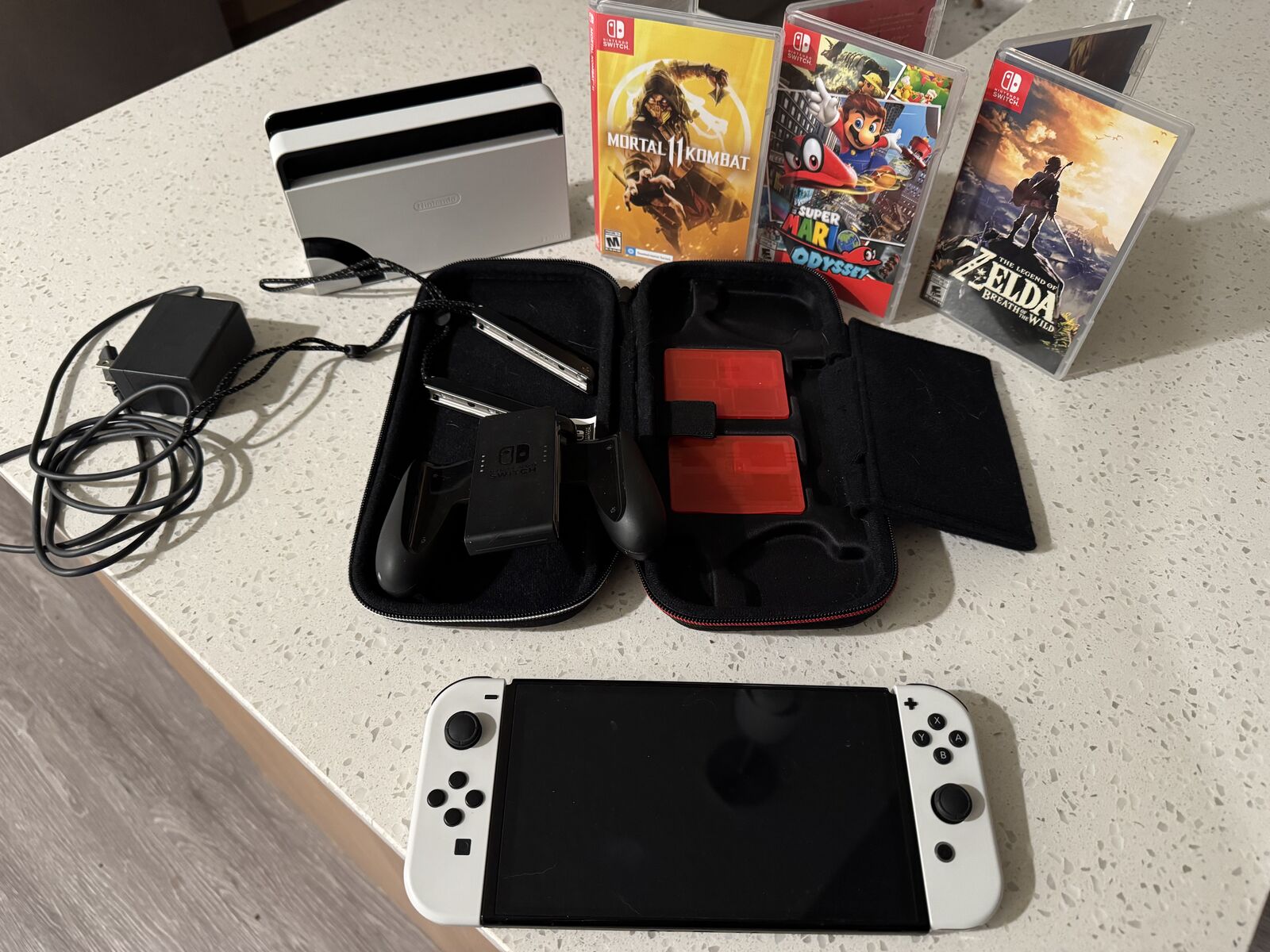 OLED Nintendo Switch + Games